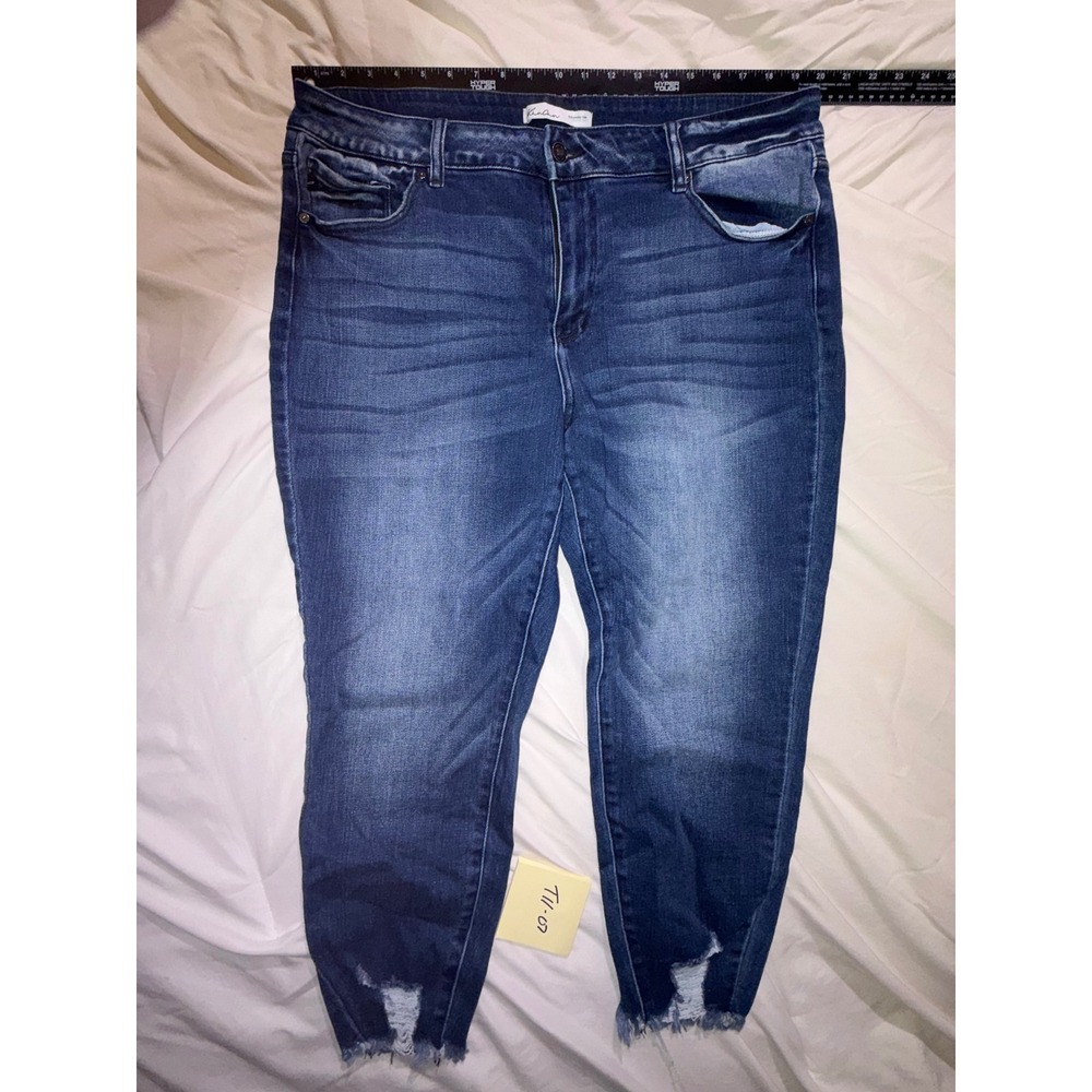 KanCan Maurices Womens Plus Size 20 Distressed Skinny Jeans Medium 123162 T11-07